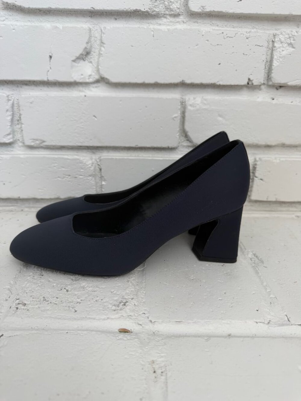 Donald Pliner Navy Stretch Block Heel Pumps Size 6.5M